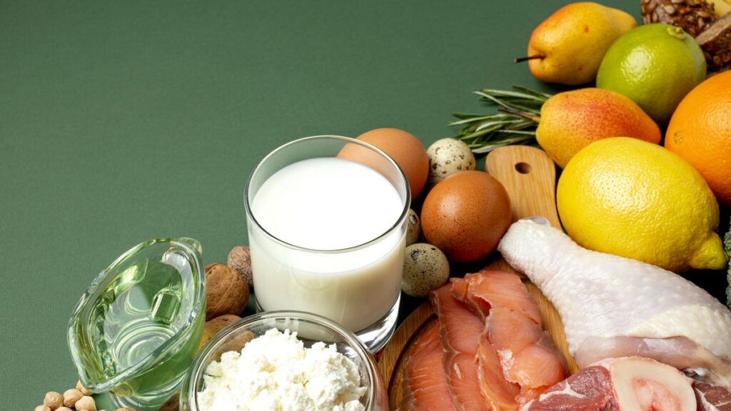 _tvorog_m_yaso_kurka_limoni_yaytsya_freepik_com_2e9d7091de9e209667ae862f0287a50b_1200x675